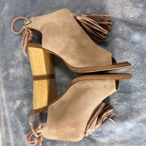 Toms Elba Peep Toe Booties Chunky Heel shoes with Tassels Apricot Suede‎ sz 6 - Picture 5 of 10